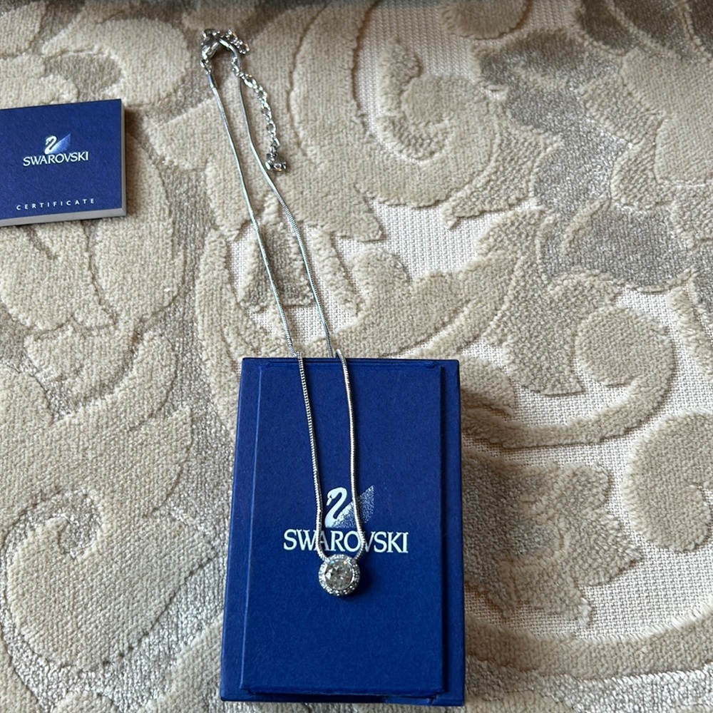 Sparkling Swarovski crystal pendant